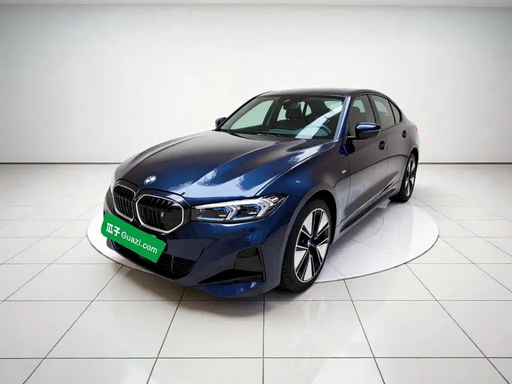 BMW i3 2023 eDrive 40 L Night Sport Package