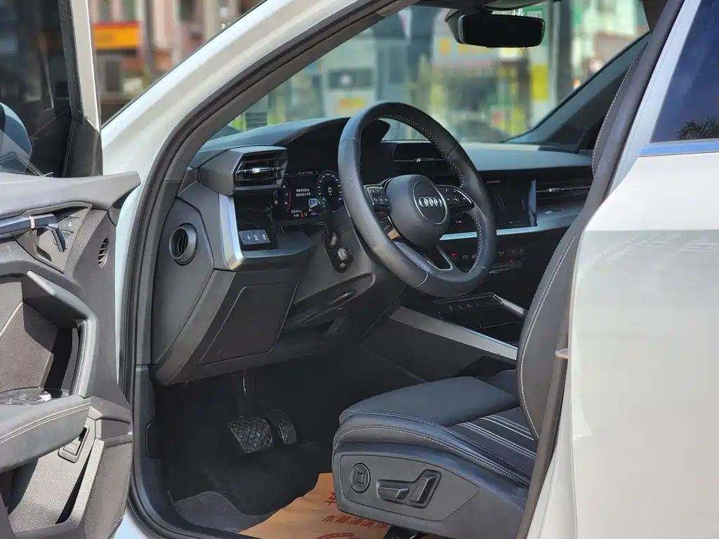 Audi A3 — миниатюра 8