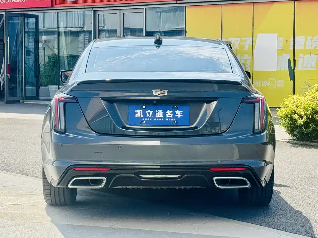 Cadillac CT5 — миниатюра 4