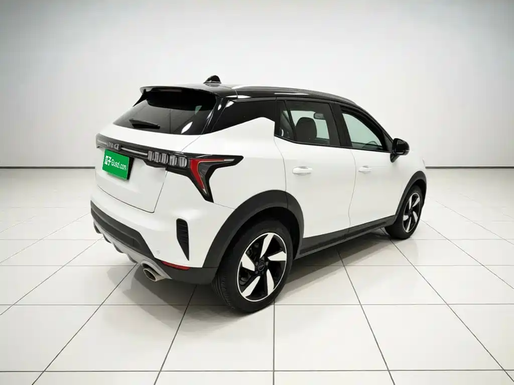 Lynk & Co 06 — миниатюра 6