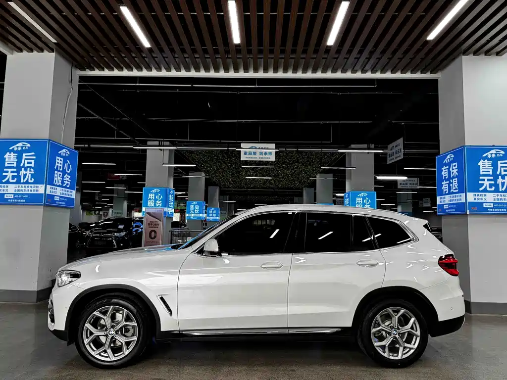 BMW X3 — миниатюра 17