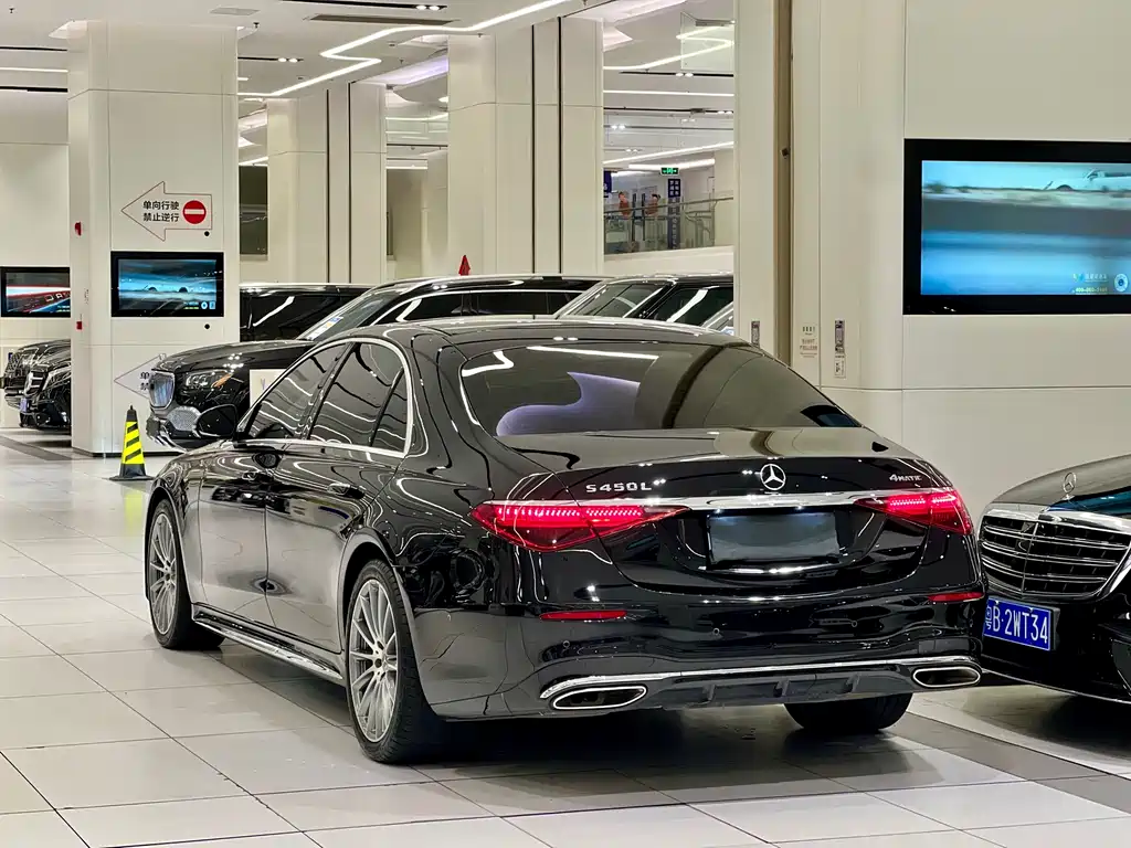 MERCEDES-BENZ S CLASS