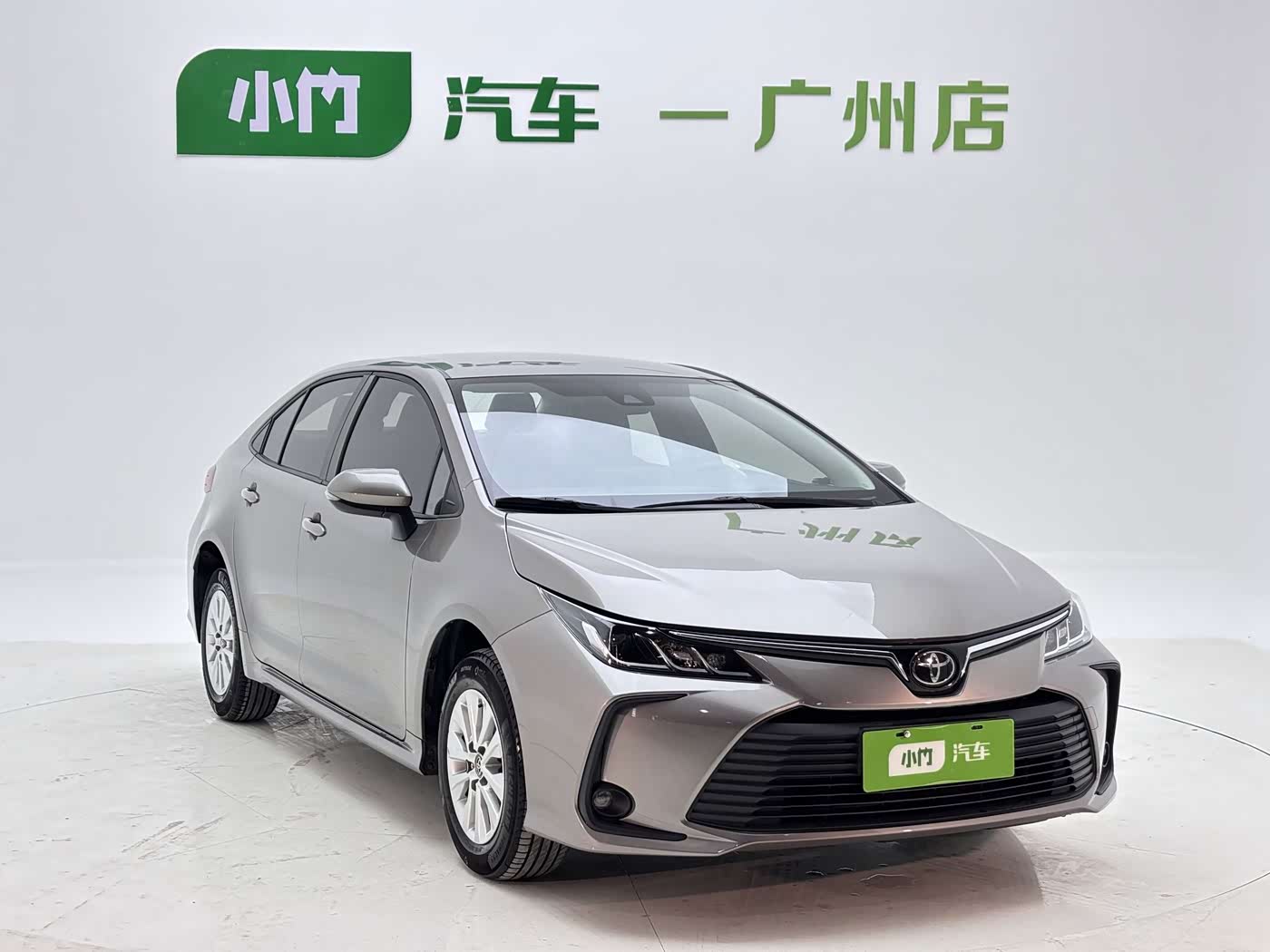 Toyota Corolla 1.2 л 2021 г. шампань/коричневый, пробег 36000 км
