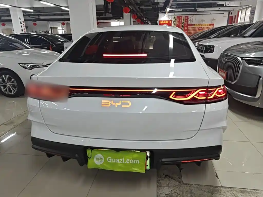 BYD Qin L — миниатюра 6