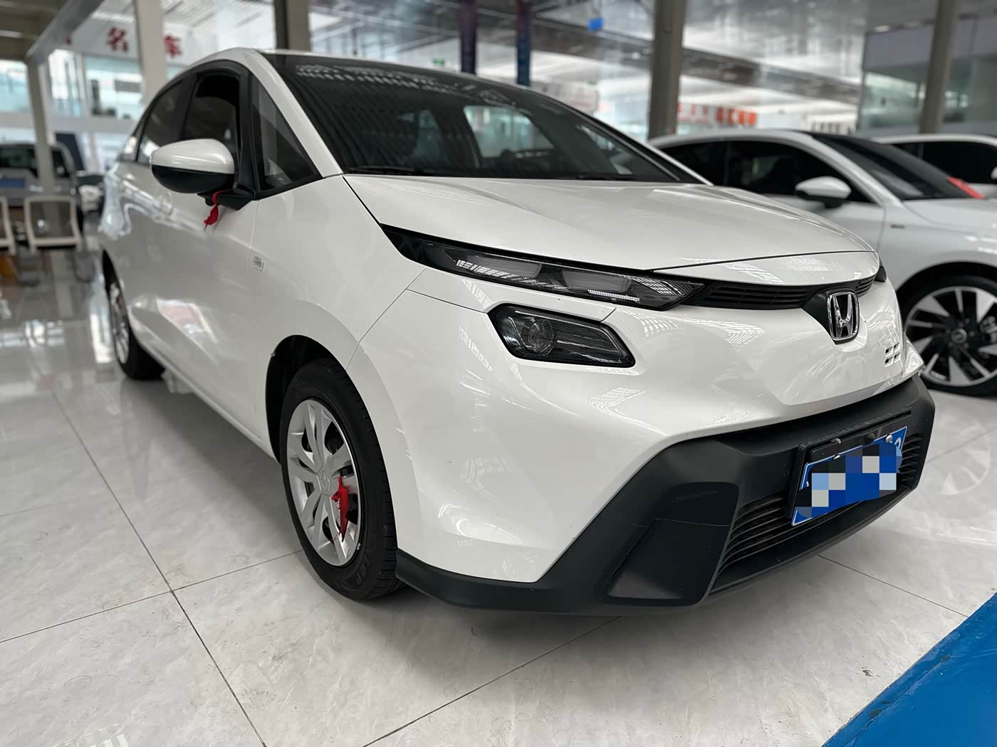 Honda Fit 1.5 л 2026 г. Белый, пробег 3000 км
