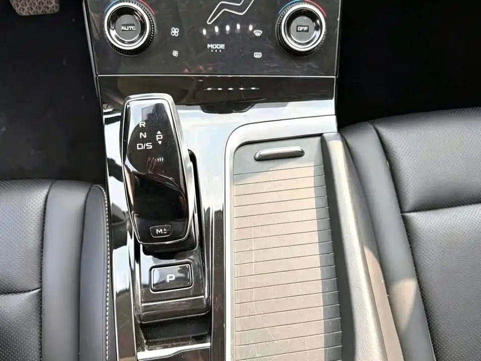 Bestune B70 — миниатюра 5