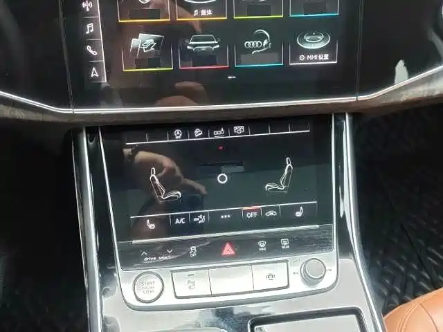 Audi Q7 — миниатюра 5
