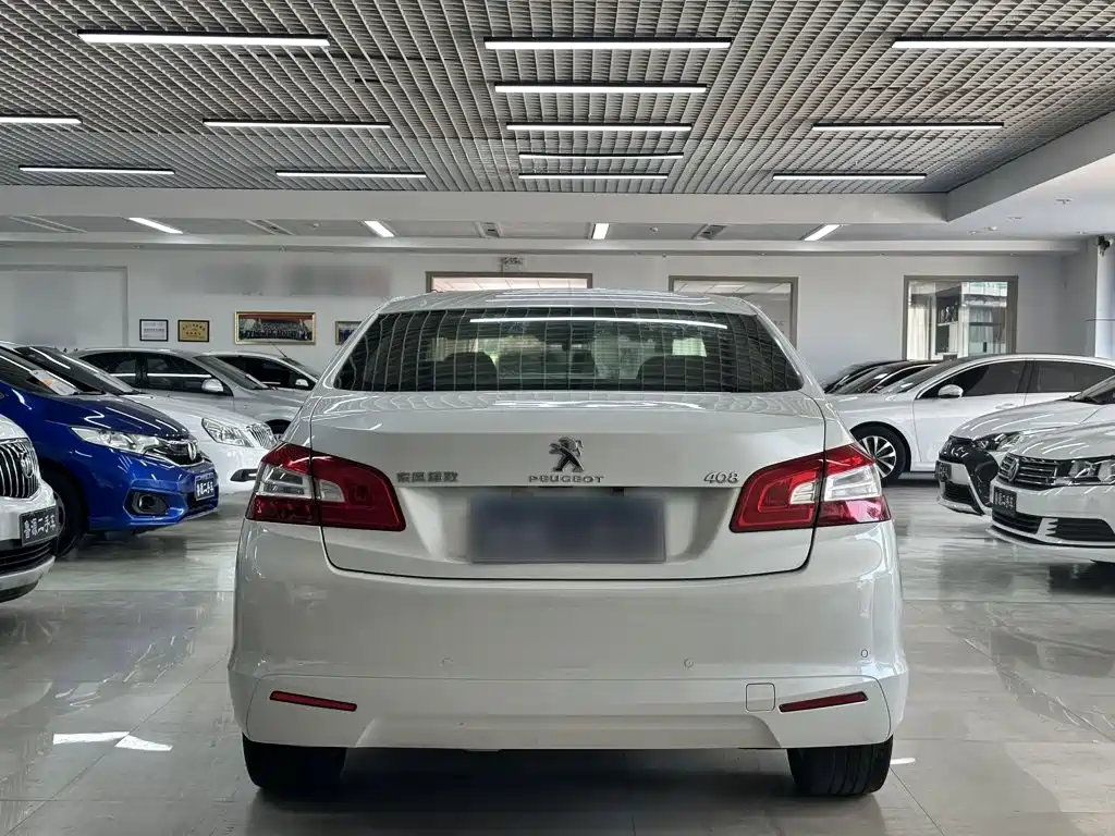 Peugeot 408 — миниатюра 24