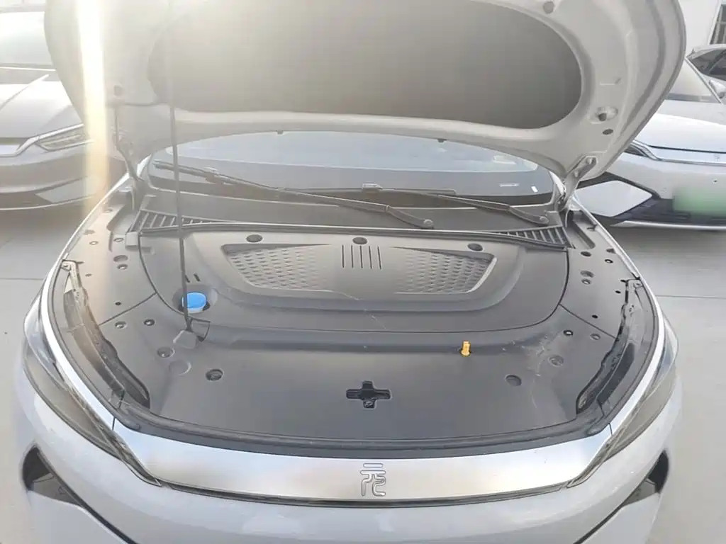 BYD Yuan Plus — миниатюра 20