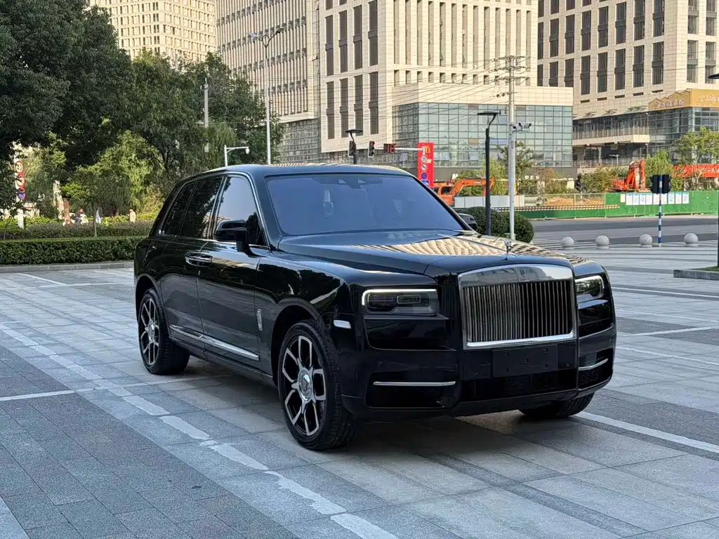ROLLS-ROYCE CULLINAN