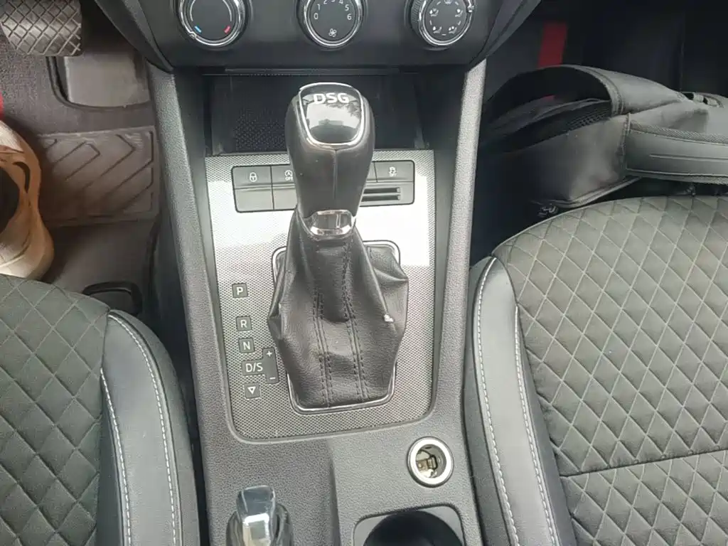 Skoda Octavia — миниатюра 14