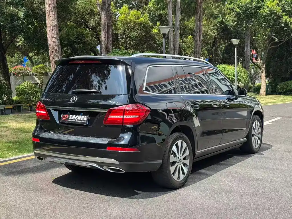 Mercedes-Benz GLS — миниатюра 17