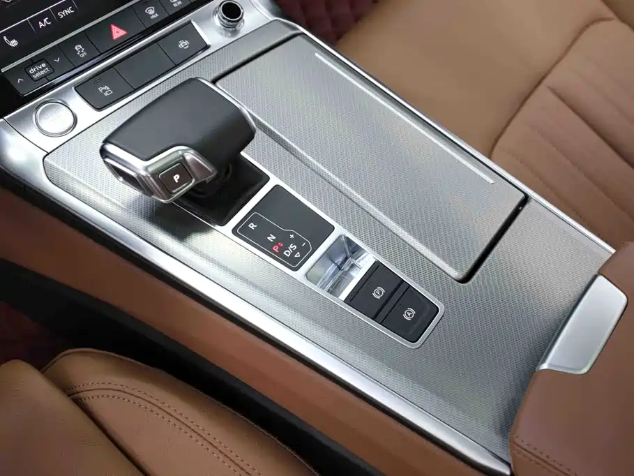 Audi A6L — миниатюра 3