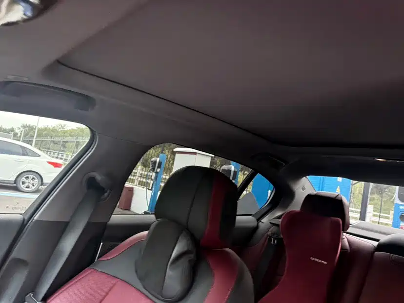 BMW i5 — миниатюра 7