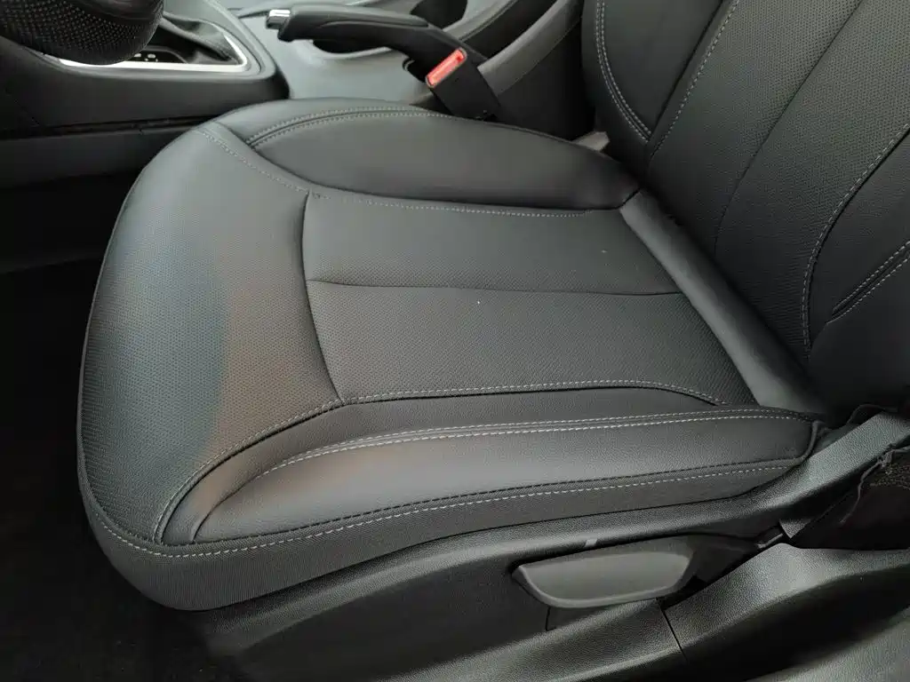 Buick Excelle — миниатюра 20