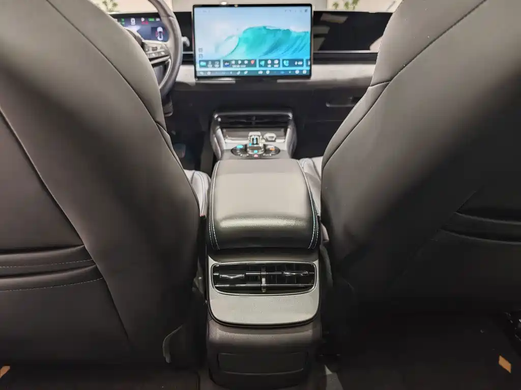 BYD Seal — миниатюра 12