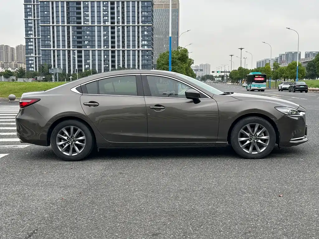 Mazda Atenza — миниатюра 4