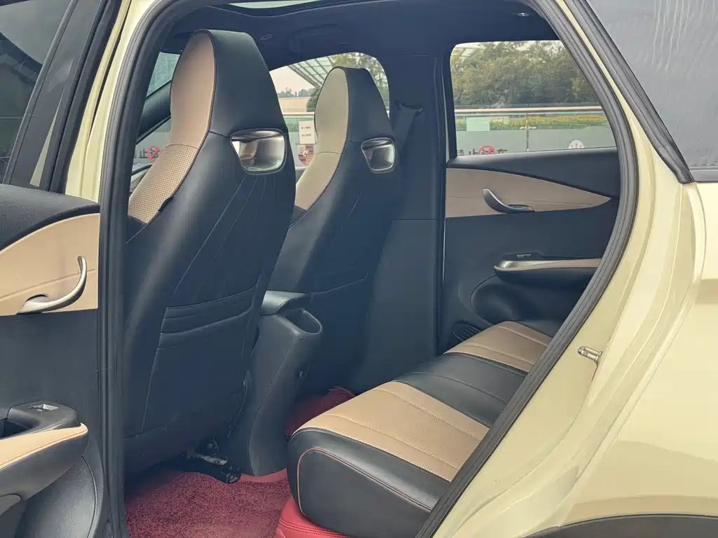 BYD Dolphin — миниатюра 4