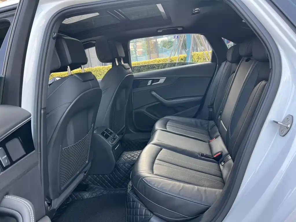 Audi A4L — миниатюра 9
