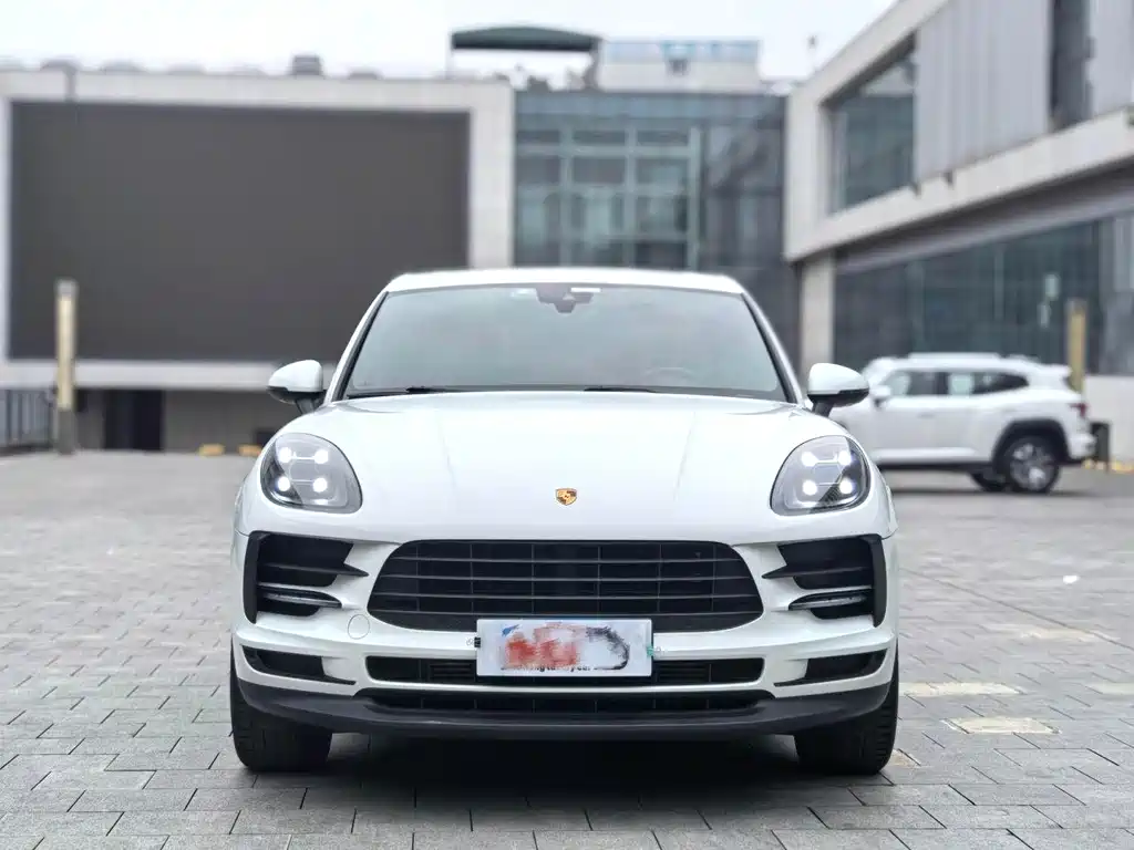 Porsche Macan — миниатюра 2