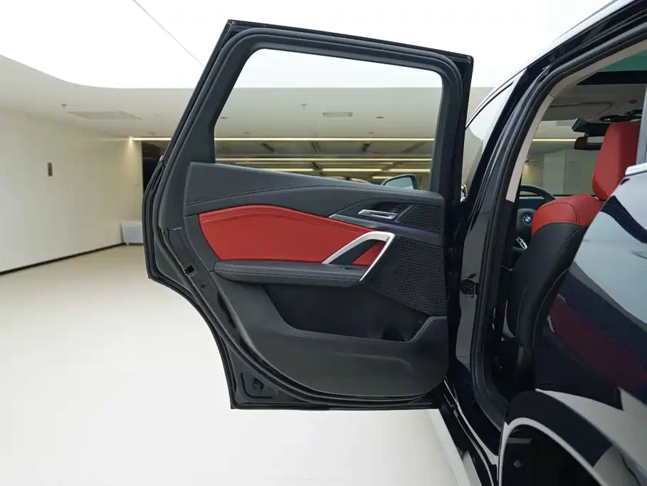 BMW X1 — миниатюра 16