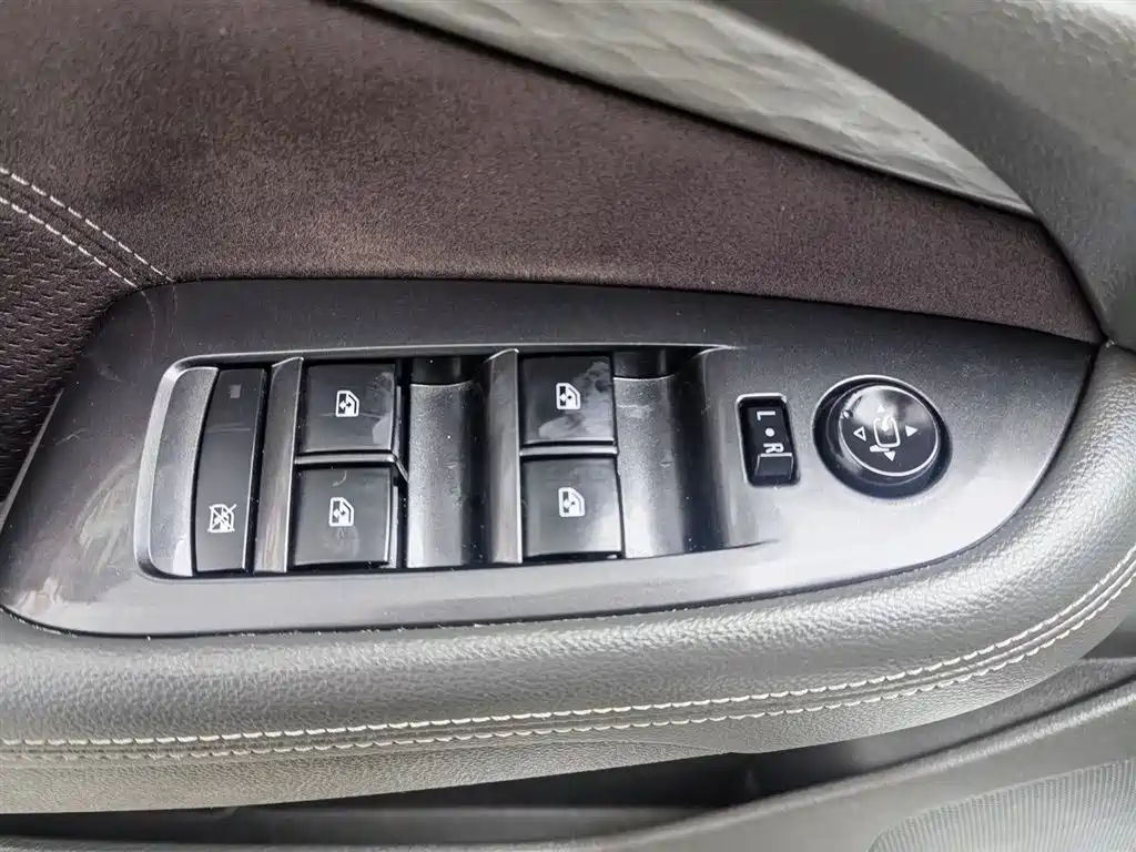 CHEVROLET MAI RUIBAO