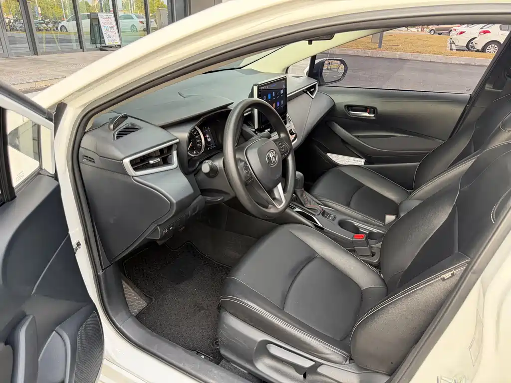Toyota Corolla — миниатюра 4