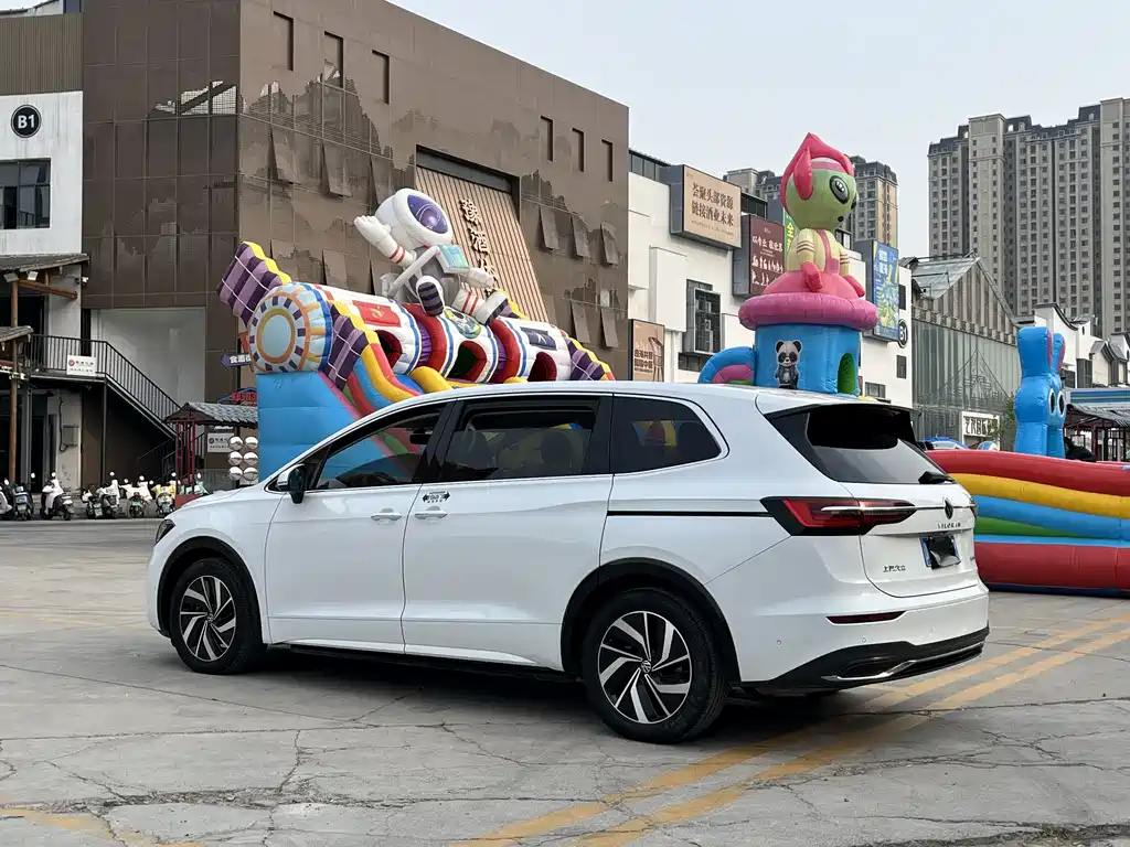 Volkswagen Viloran — миниатюра 2