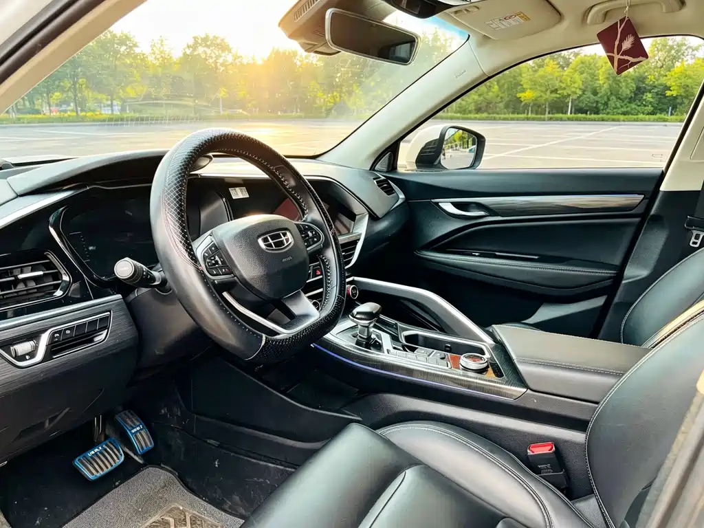 Geely Xingyue — миниатюра 7