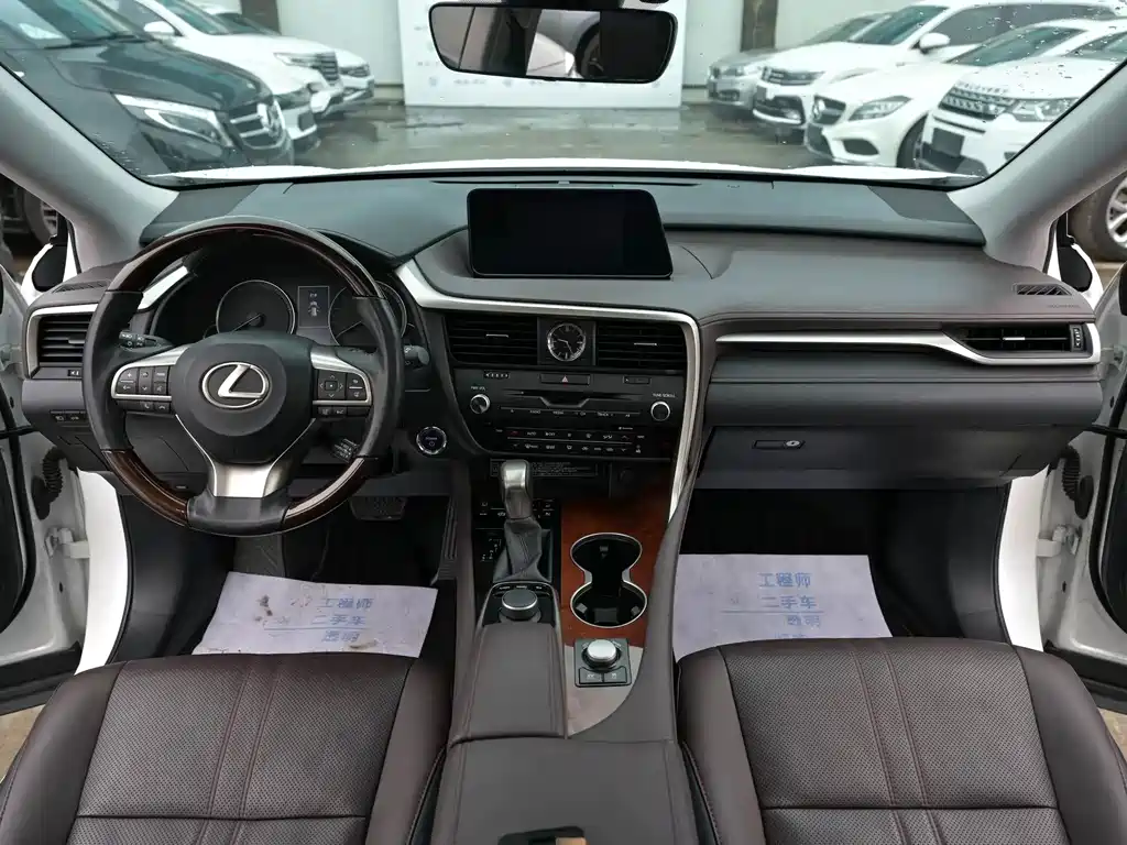 Lexus RX — миниатюра 9