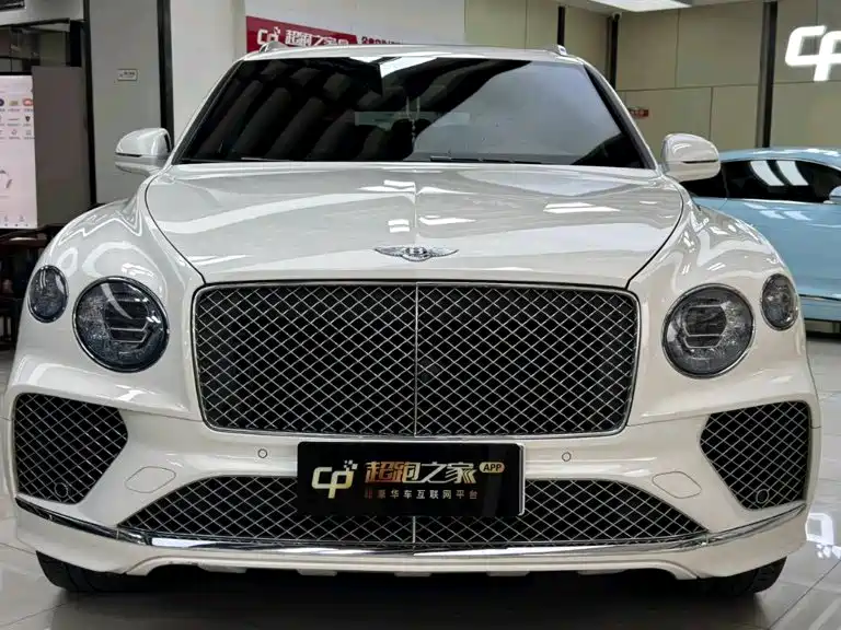 Bentley Bentayga — миниатюра 2