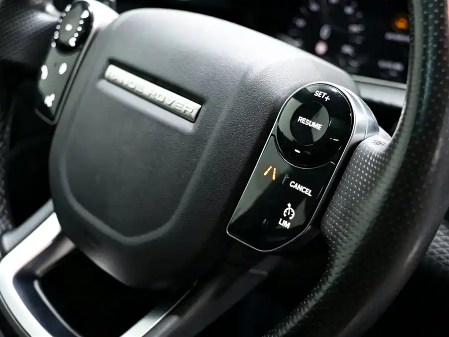 Land Rover Evoque — миниатюра 12