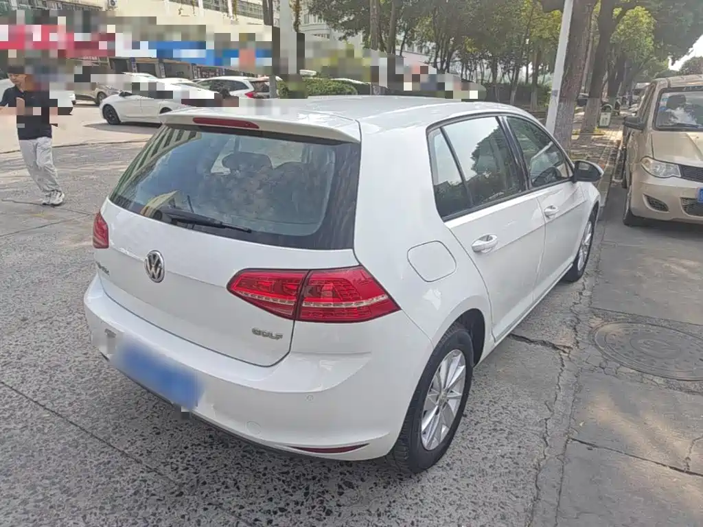 Volkswagen Golf — миниатюра 7