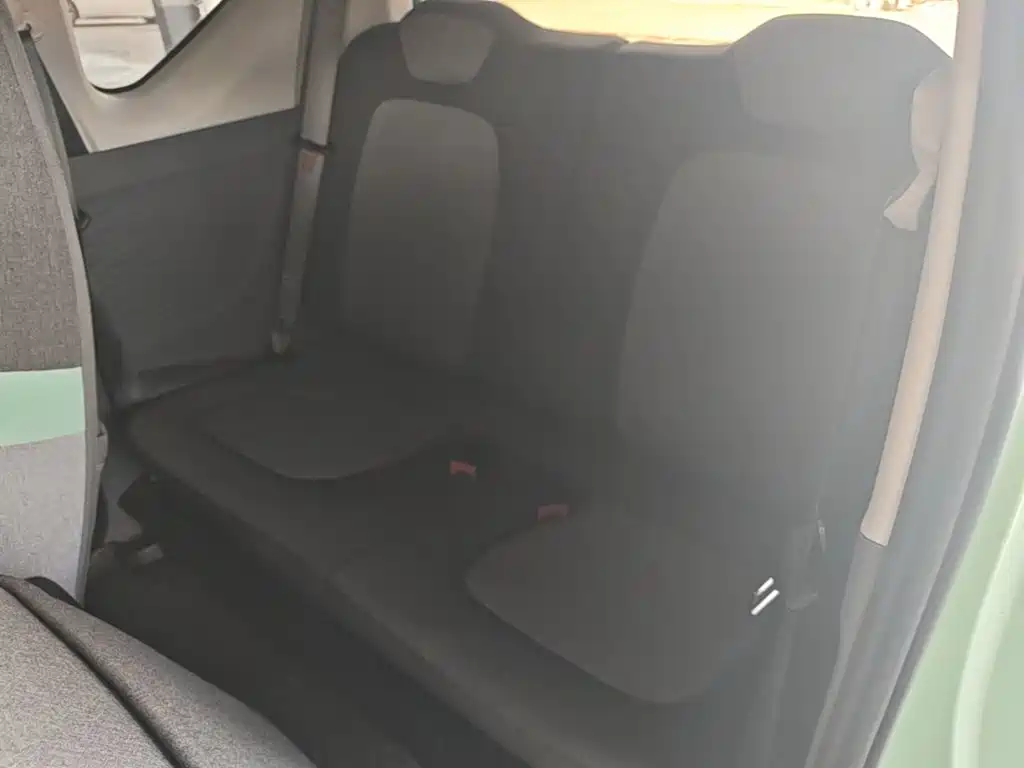 Wuling MINIEV — миниатюра 17