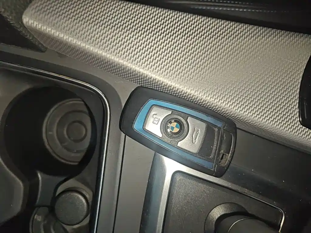 BMW 3 Series — миниатюра 9