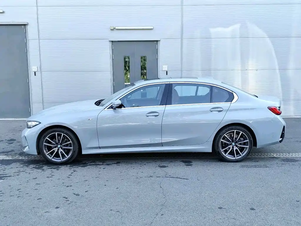 BMW 3 Series — миниатюра 3