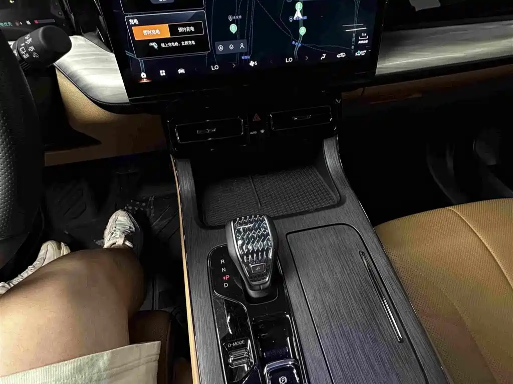 GAC Motor Trumpchi ES9 — миниатюра 23
