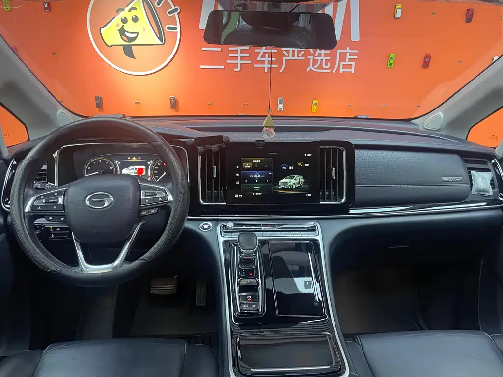 GAC M8 2021 390T Premium