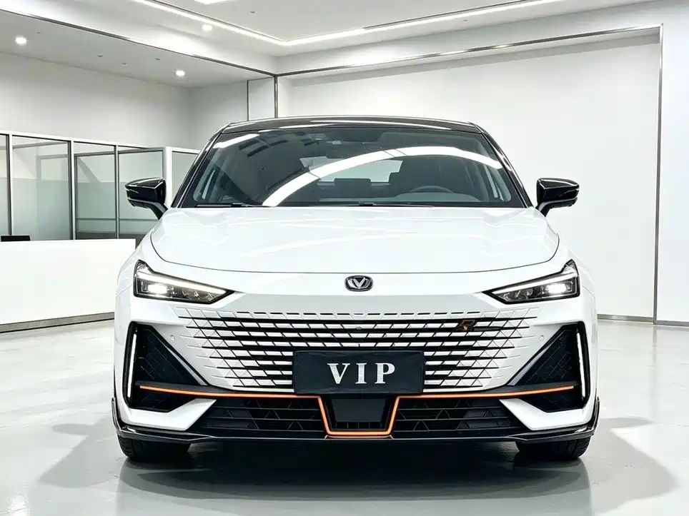 Changan UNI-V — миниатюра 2