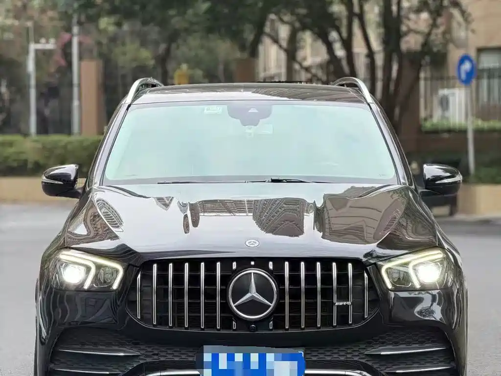 Mercedes-Benz GLE (Import) — миниатюра 2