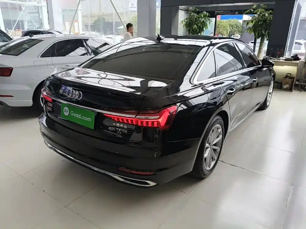 Audi A6L — миниатюра 7