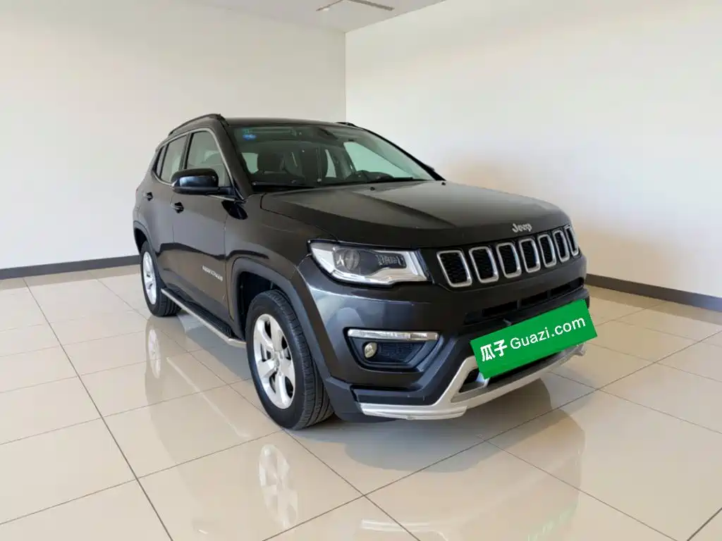 Jeep Compass — миниатюра 3