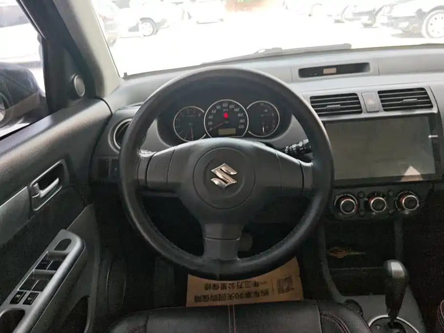 Suzuki Swift — миниатюра 15