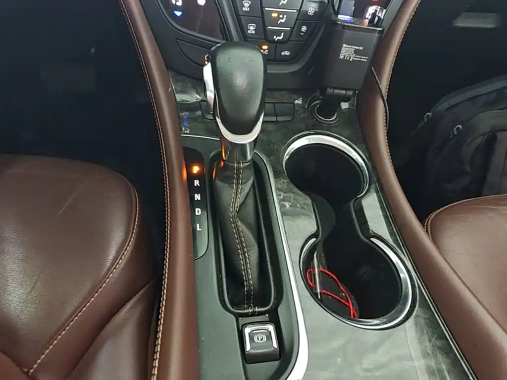 Buick Envision Plus — миниатюра 14