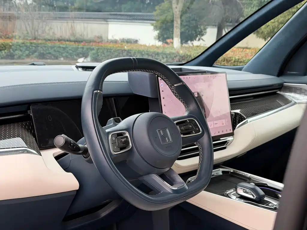 ZEEKR EXTREME KRYPTON 009