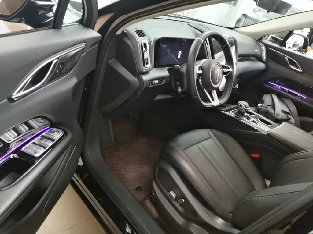 Hongqi Hongqi HS3 PHEV — миниатюра 16
