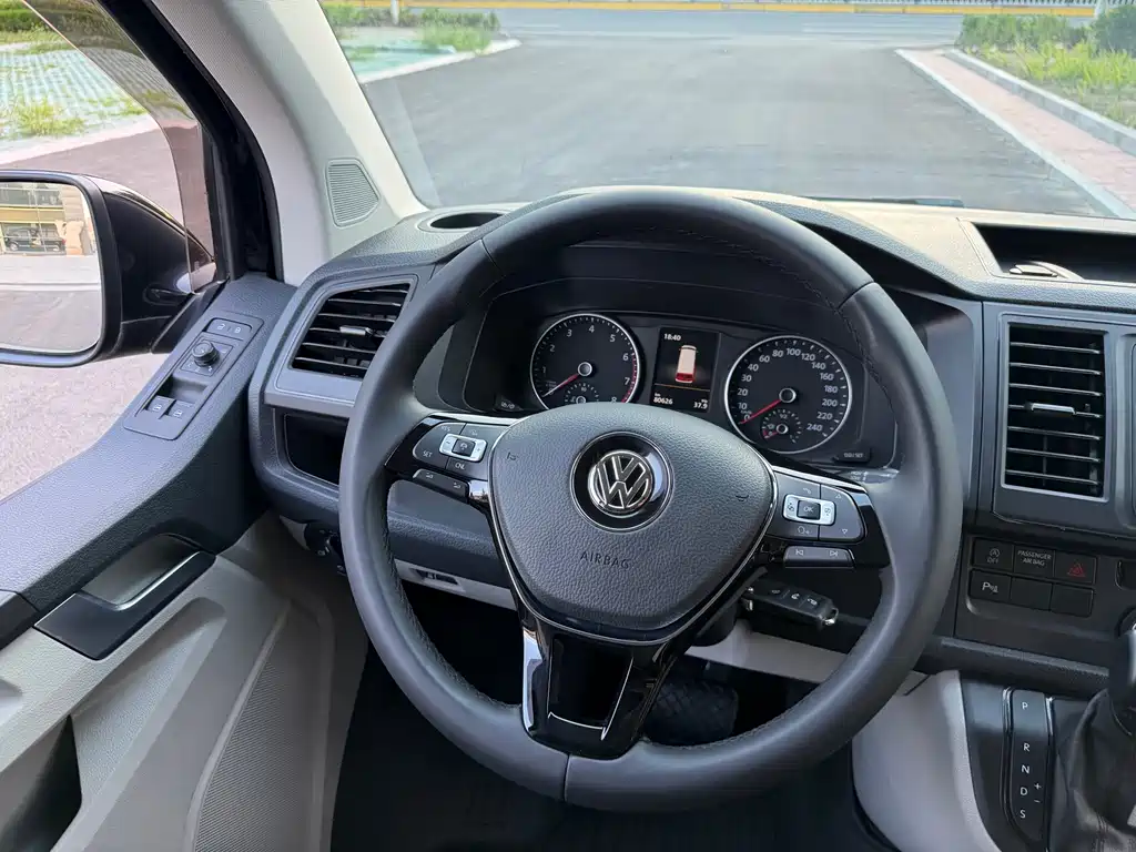 Volkswagen Caravelle 2.0TSI 4WD Luxury Edition 7 seats, фото 8