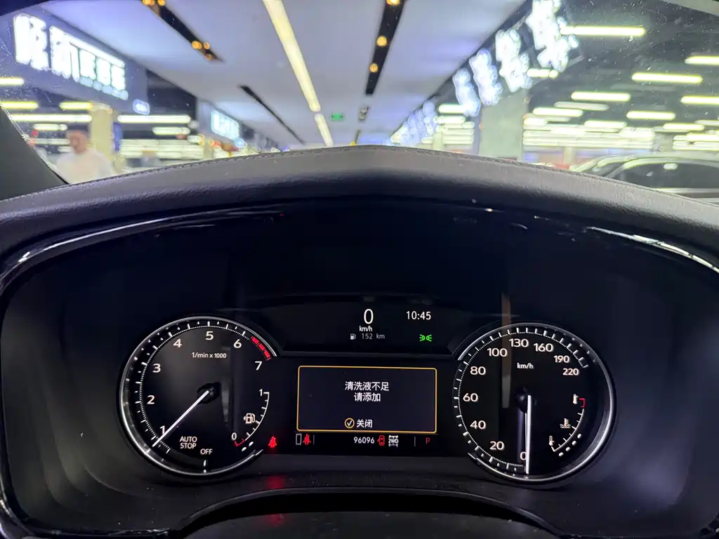 Cadillac XT6 — миниатюра 7