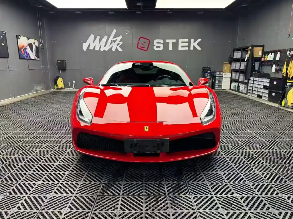 Ferrari 488 — миниатюра 4