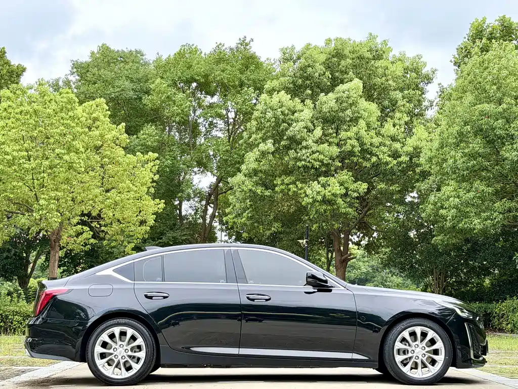 Cadillac CT5 — миниатюра 5